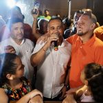 ao-lado-de-vereadores-de-jaboatao,-nino-de-enoque-participa-de-inauguracao-da-praca-da-rua-19-no-curado-iv