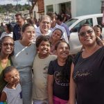 mano-medeiros-e-raquel-lyra-entregam-casas-reformadas-em-jardim-monte-verde