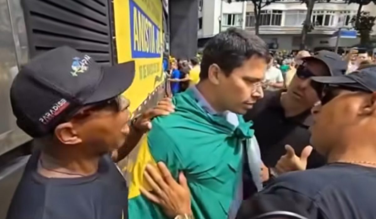 arenga-no-rio:-pau-quebrou-entre-junior-tercio-e-segurancas-em-evento-de-bolsonaro