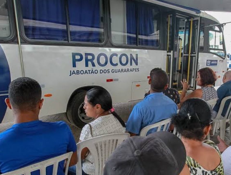 dia-do-consumidor:-procon-jaboatao-realiza-acao-com-atendimento-e-orientacao-juridica-em-prazeres