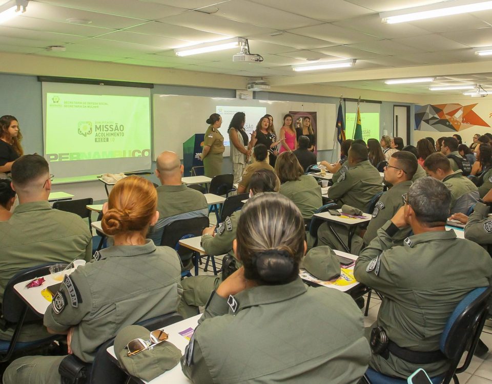 jaboatao-sedia-formacao-da-rede-estadual-de acolhimento-as-mulheres vitimas-de-violencia