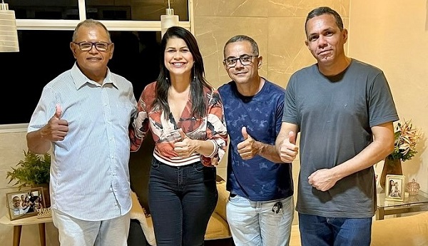 aninha-araujo-recebe-apoio-do-pmn-na-pre-candidatura-a-prefeitura-de-moreno