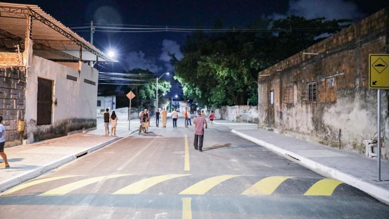 rua-tinindo:-prefeitura-do-recife-entrega-requalificacao-da-rua-olimpio-costa,-em-areias