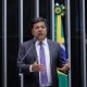 mendonca-diz-que-a-esquerda-quer-aparelhar-a-residencia-medica-no-pais-e-apresenta-projeto-para-sustar-decreto-do-governo-lula